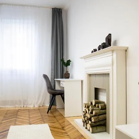 Season One Apartman Segedyn Zewnętrze zdjęcie