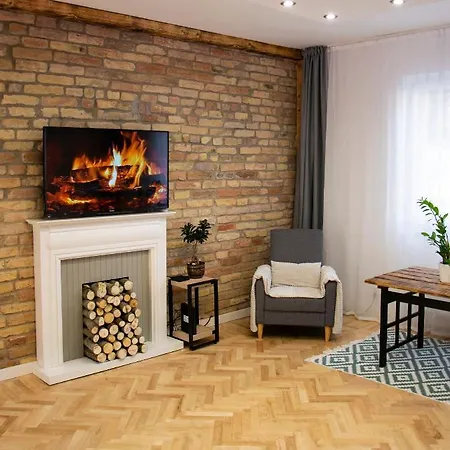 Season One Apartman Segedyn Zewnętrze zdjęcie