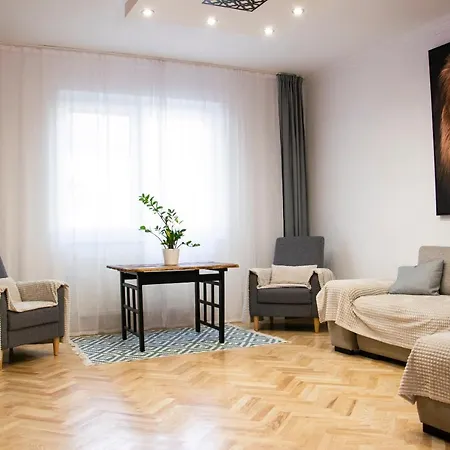 Season One Apartman Segedyn Zewnętrze zdjęcie