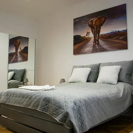 Season One Apartman Segedyn Zewnętrze zdjęcie