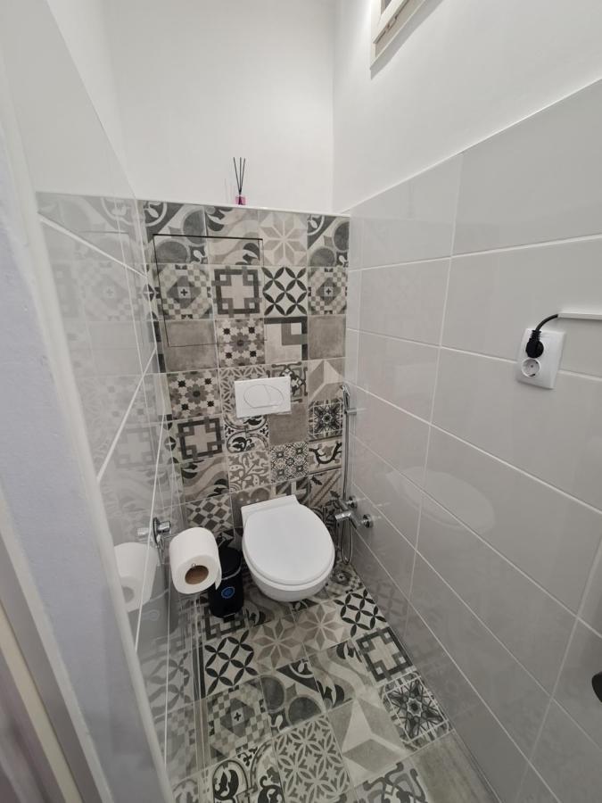 Apartment Season One Szeged
